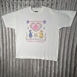 Best fruit Of The Loom‎ Graphic t shirt Sisters Are Special Womens Size Xl White